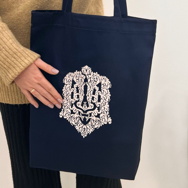 Сумка-шопер с вышивкой