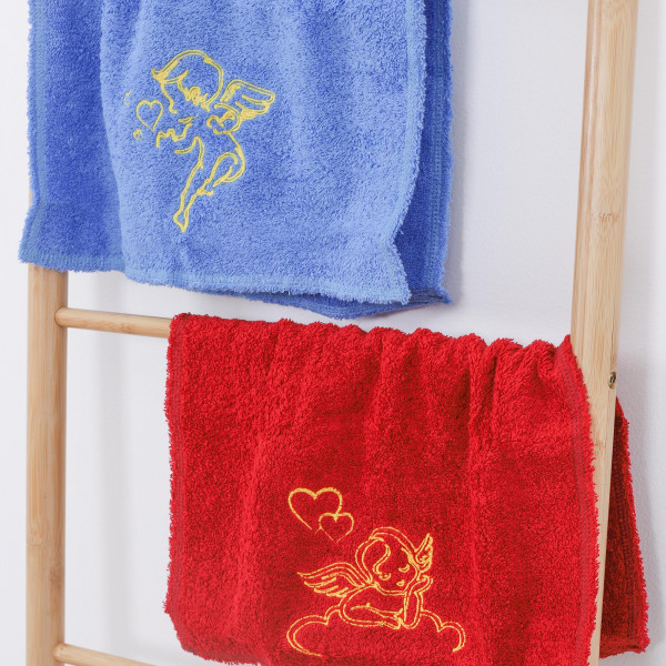 Полотенце махровое с вышивкой Ангел 35*50 Красный