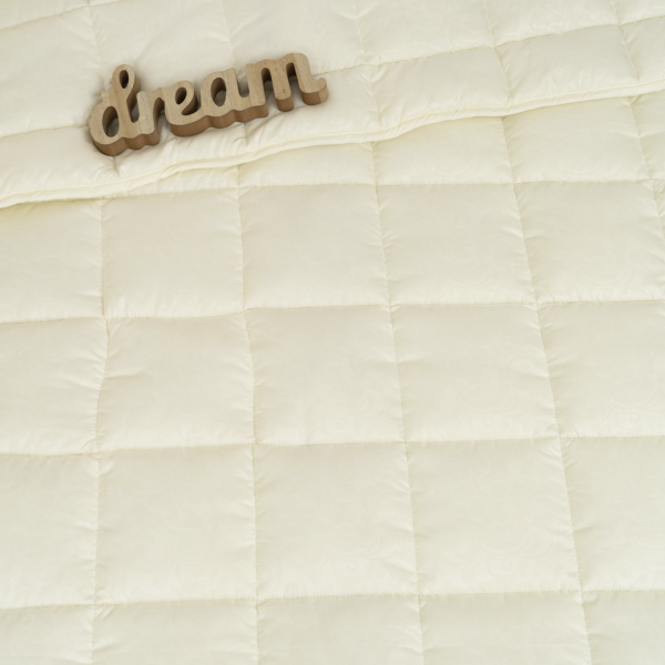 Ковдра вовняна стьобана Viluta Євро Comfort Cube 200х220