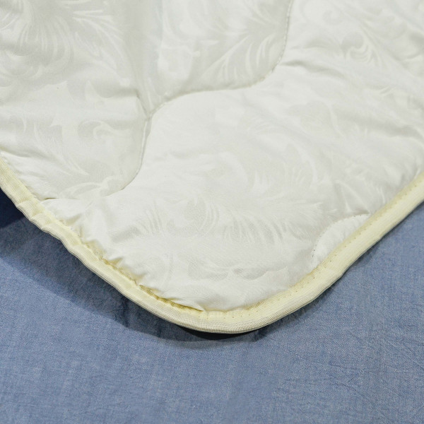 Одеяло шерстяное стеганое Viluta Двуспальное Comfort 170х205