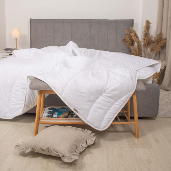 Одеяло силиконовое стеганое Viluta Двуспальное Relax Light 170х205