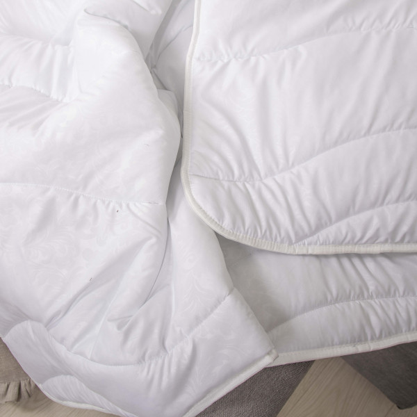 Одеяло силиконовое стеганое Viluta Двуспальное Relax Light 170х205