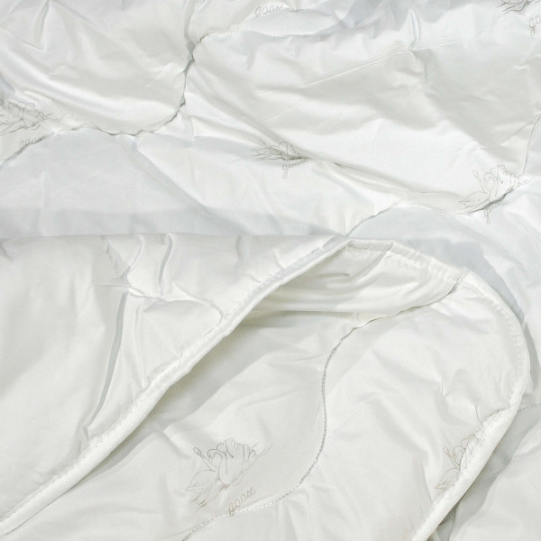 Одеяло стеганое Лебяжий пух Viluta Полуторное Soft 140х205