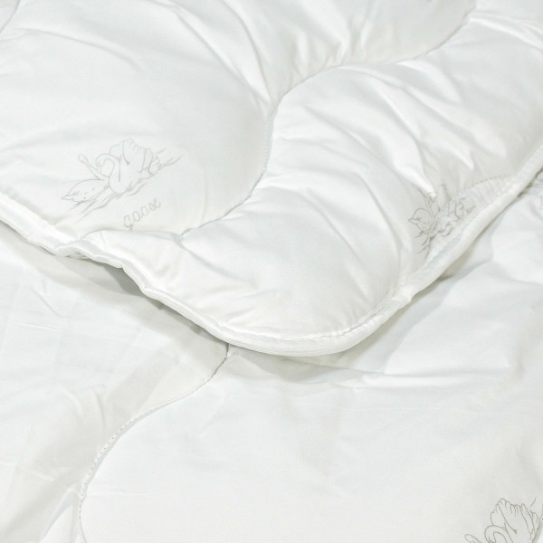 Одеяло стеганое Лебяжий пух Viluta Полуторное Soft 140х205