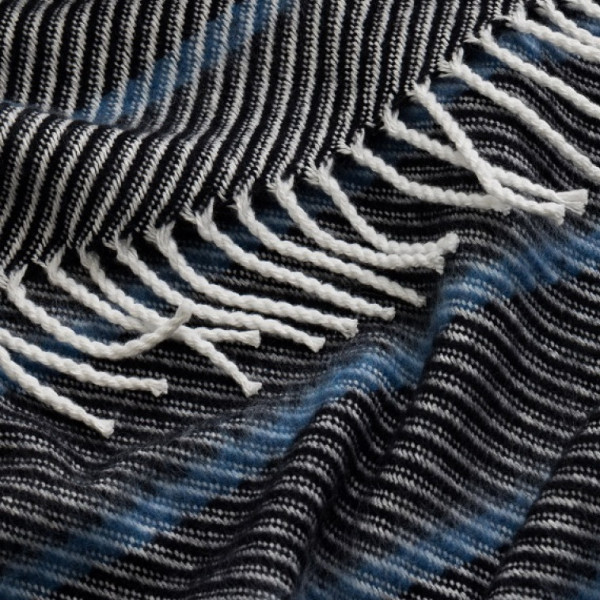 Плед Lanavitta полушерстяной Сакура 140х200 Темно-синий