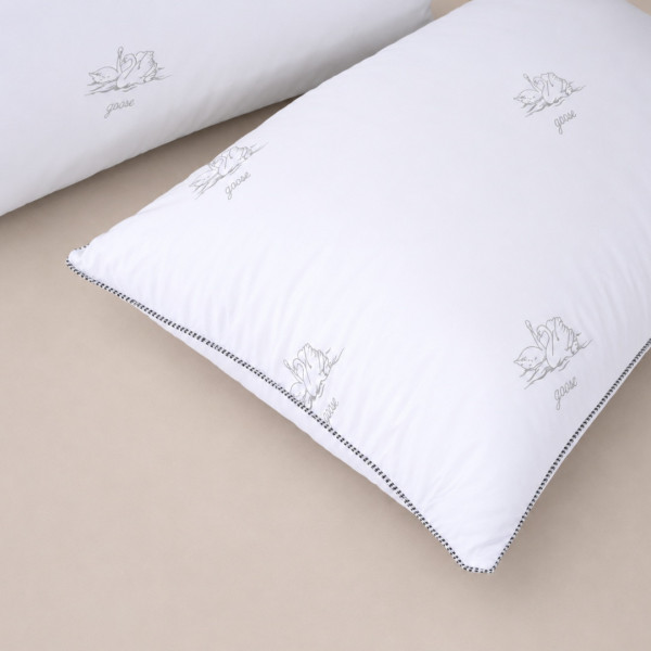 Подушка с искусственным лебяжьим пухом Viluta Soft