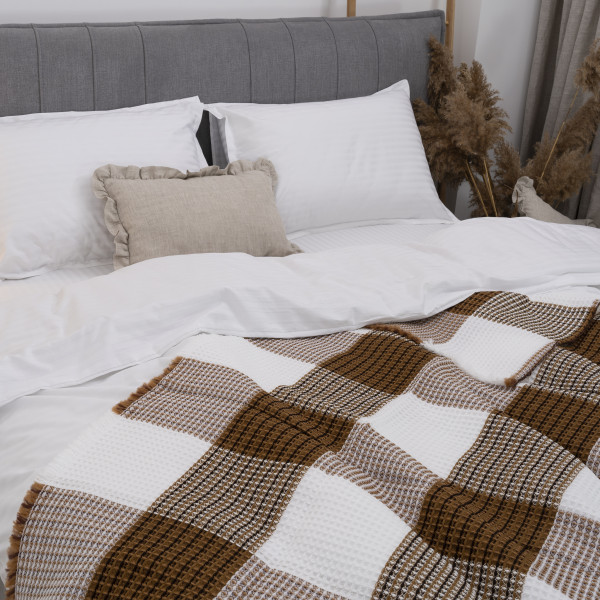 Покрывало жаккардовое клетчатое вафельное Коричневое 150х210