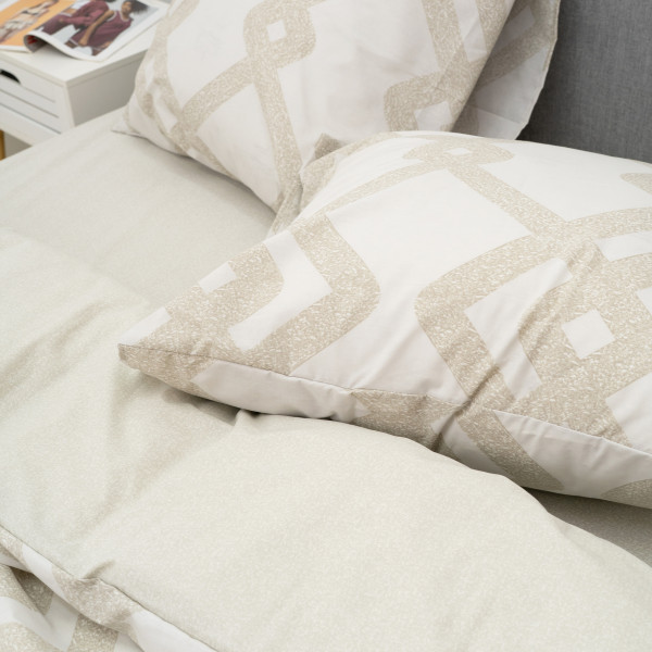 Комплект постельного белья Viluta Евро Ранфорс 25356 с простыней на резинке 180х200