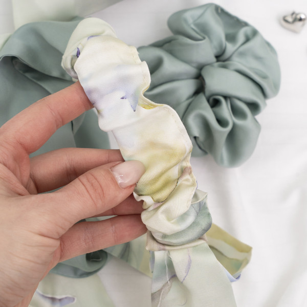 Подарочный набор резинки и повязка для волос в мешочке Viluta Tencel 08